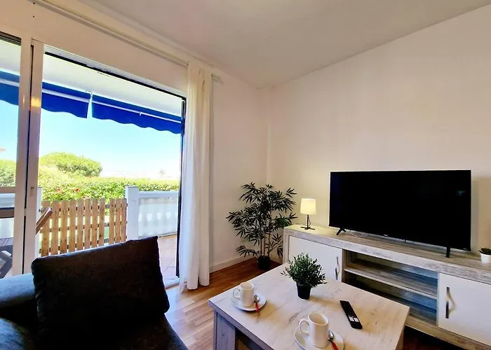 Ground Floor Apt In La Cala