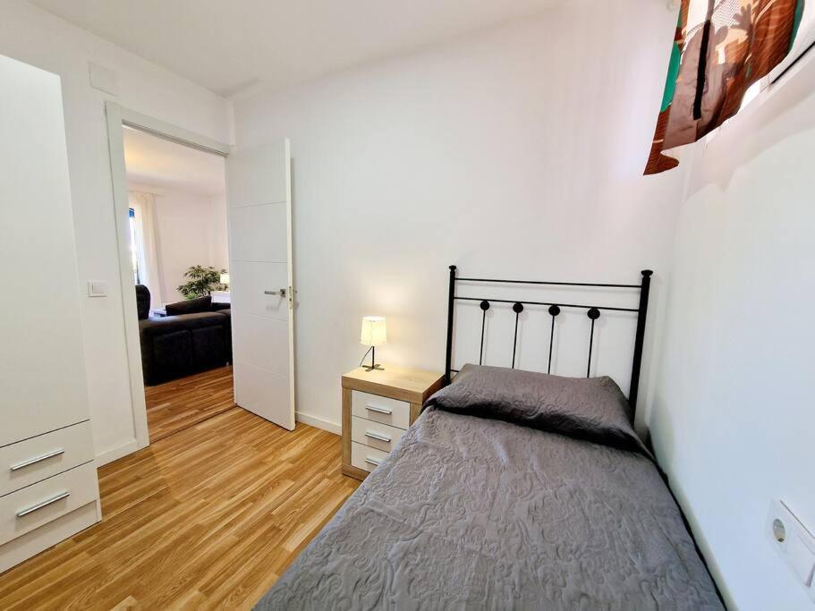 Ground Floor In La Cala *